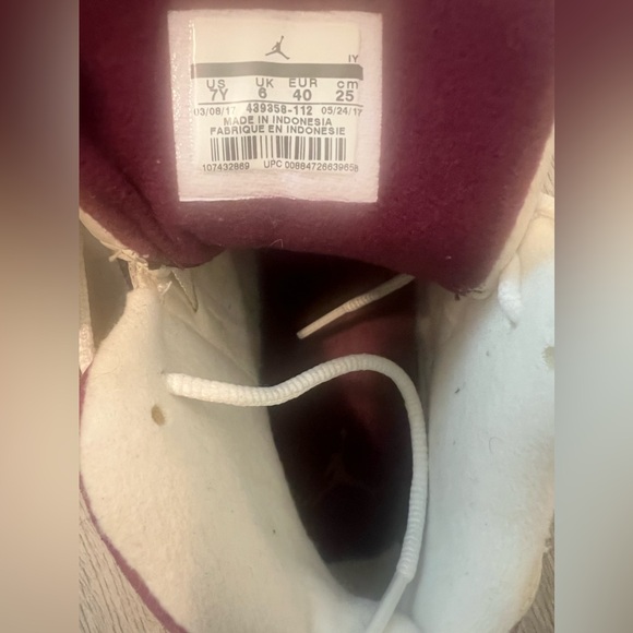 Jordan 13 Bordeaux - Picture 3 of 5